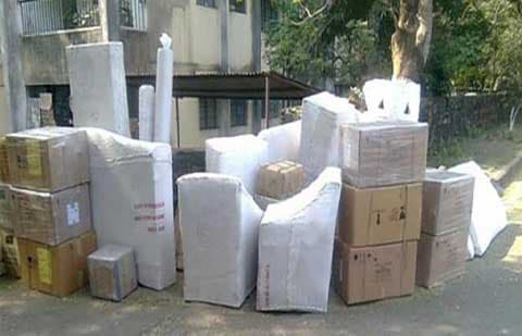 Motion Packers and Movers team doing professional packing in Ranchi